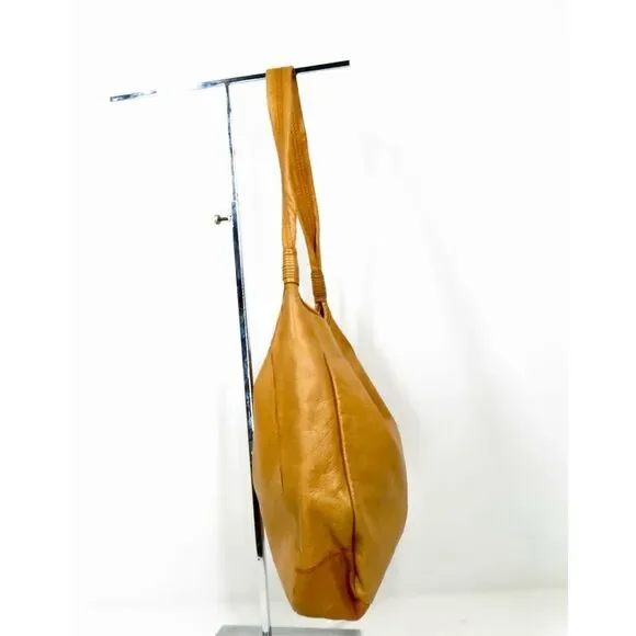 Margot Hobo Shoulder Bag Leather Large Tan - Picture 2 of 6
